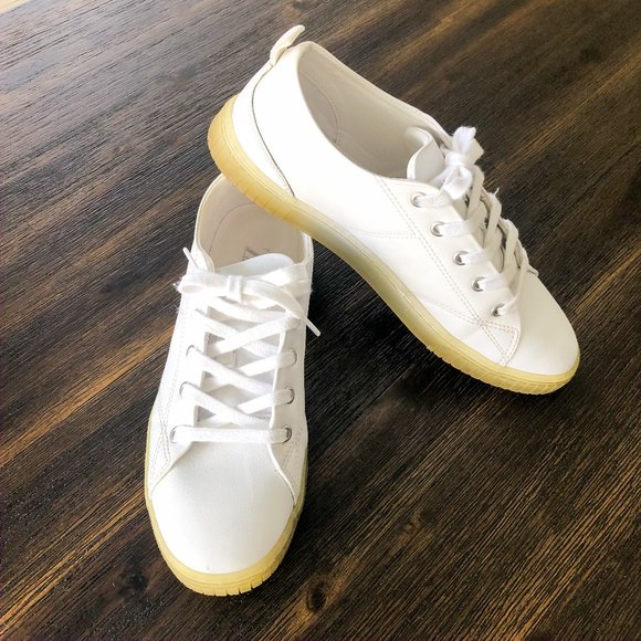 Zara Basics White Sneakers - Picture 3 of 8